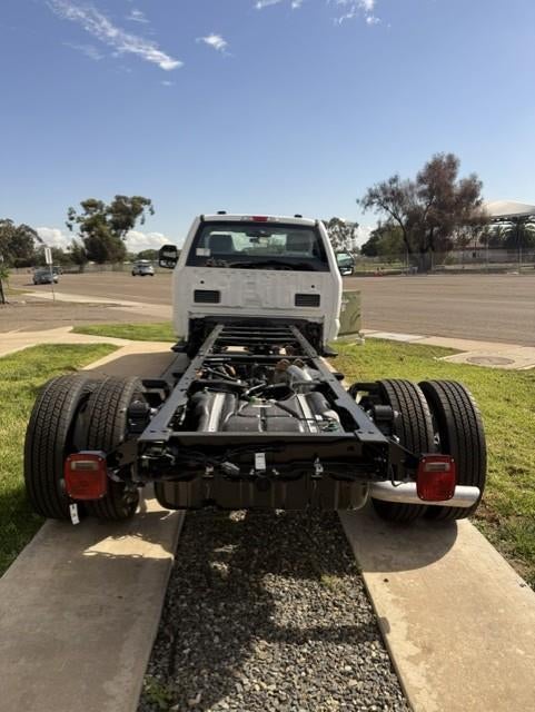 2027 Ford F-550 XL