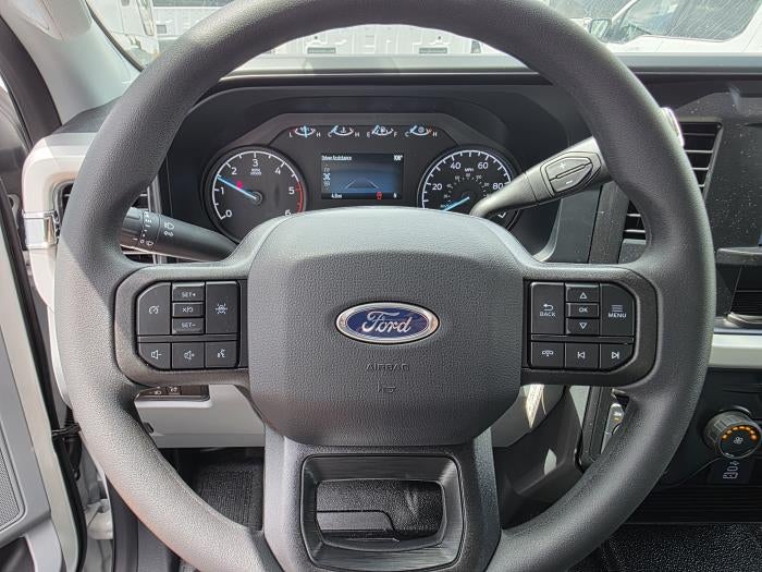 2025 Ford F-550 XL
