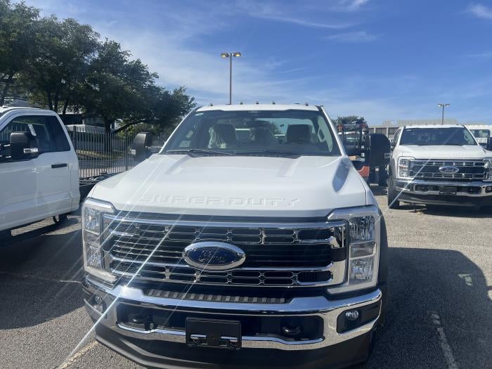 2024 Ford F-550 XL